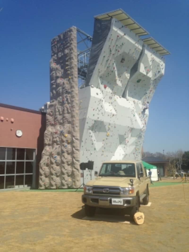 クライミングウォール