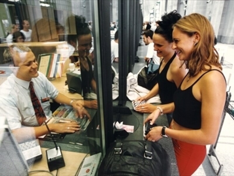 スイスの鉄道窓口