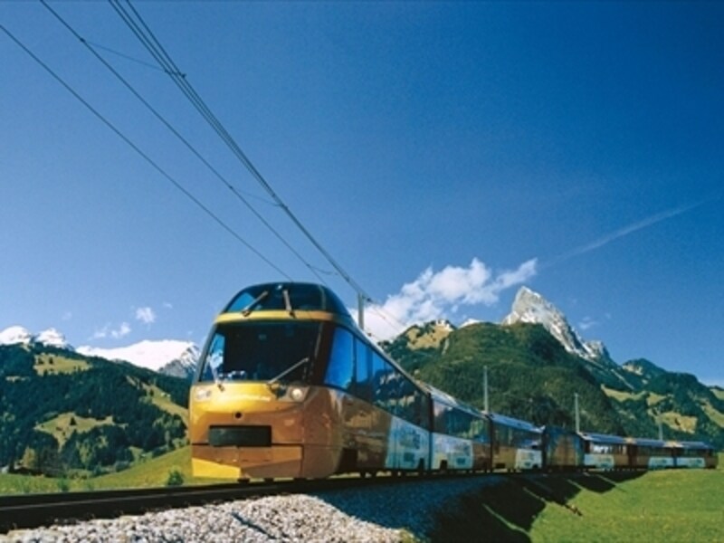 スイス列車イメージ