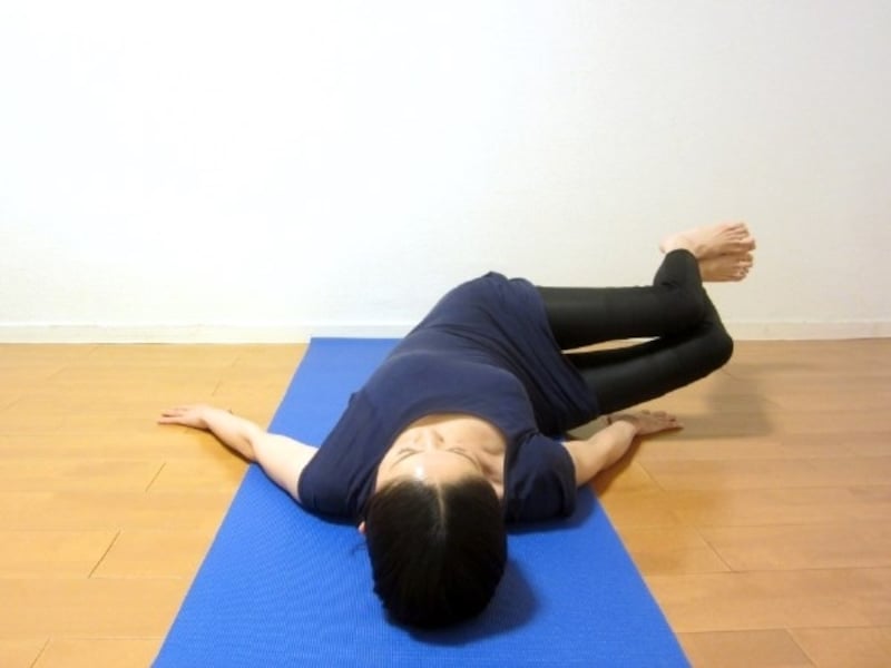 ベント・レッグ・ツイスト