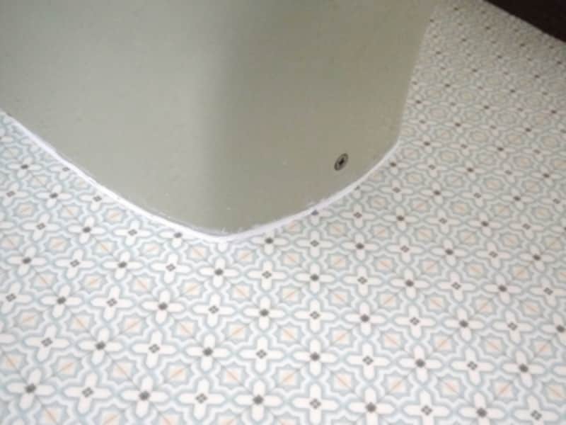 必ず乾く前に剥がしましょう