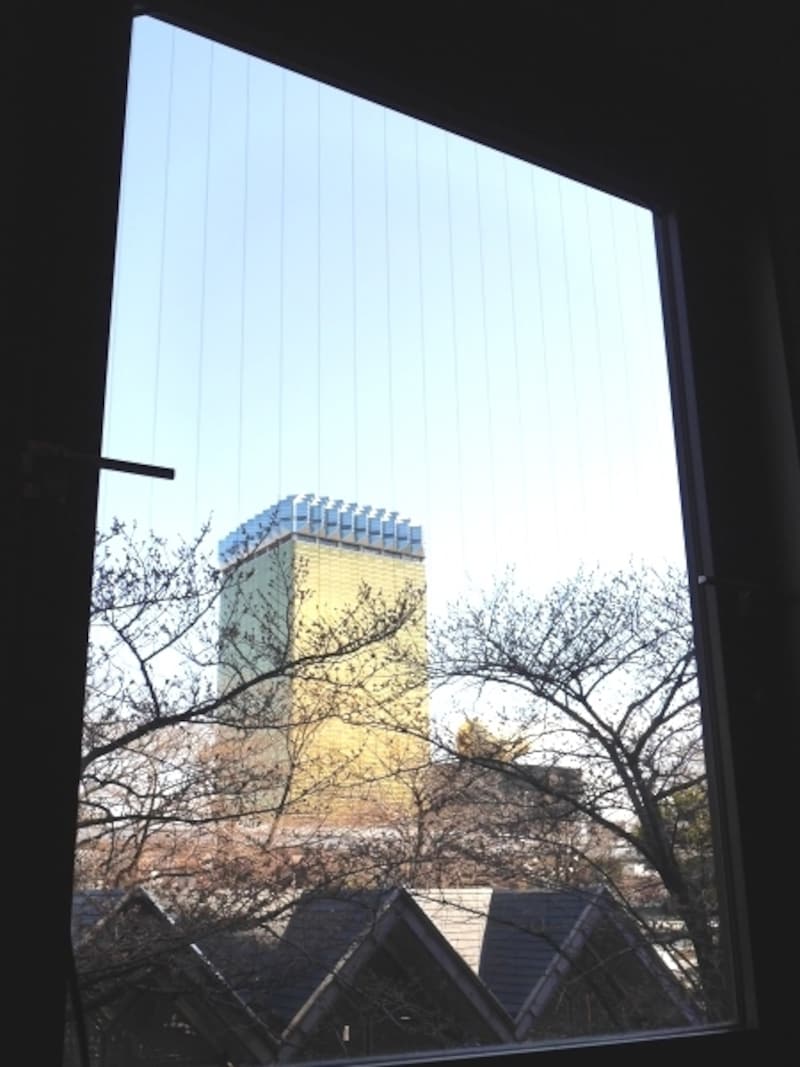 2階から見るアサヒビールタワー