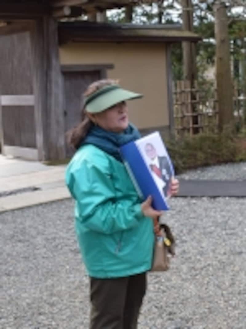 「NPO法人 大磯ガイドボランティア協会」の武井さん