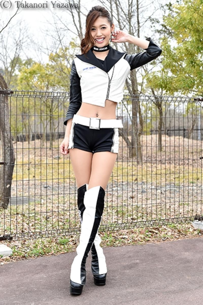 秋山なお／OKABE JIDOSHA クラッシュギャルズ