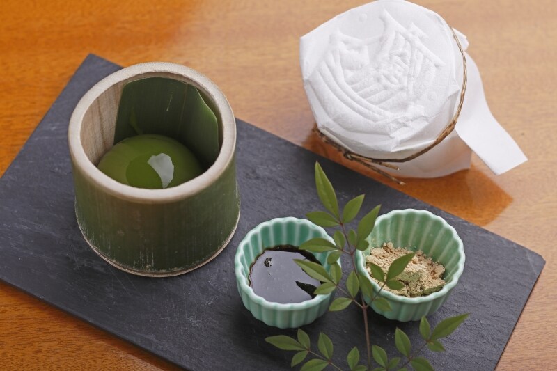 スイーツ「翡翠もち」