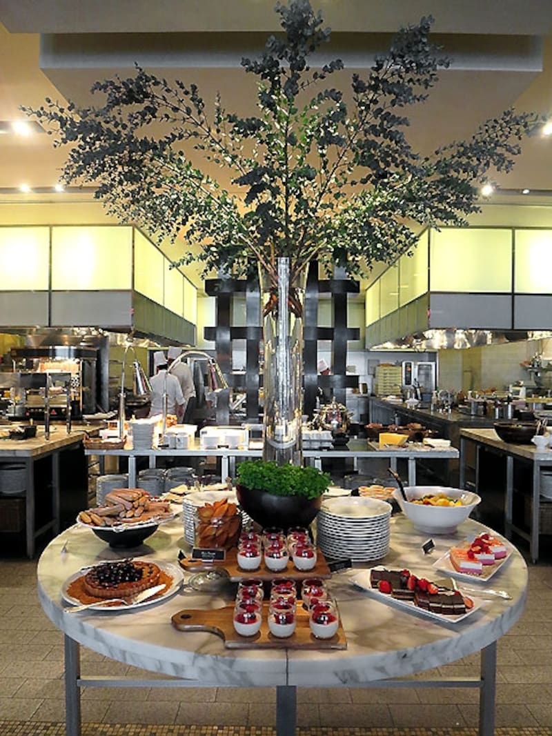 デザートステーション