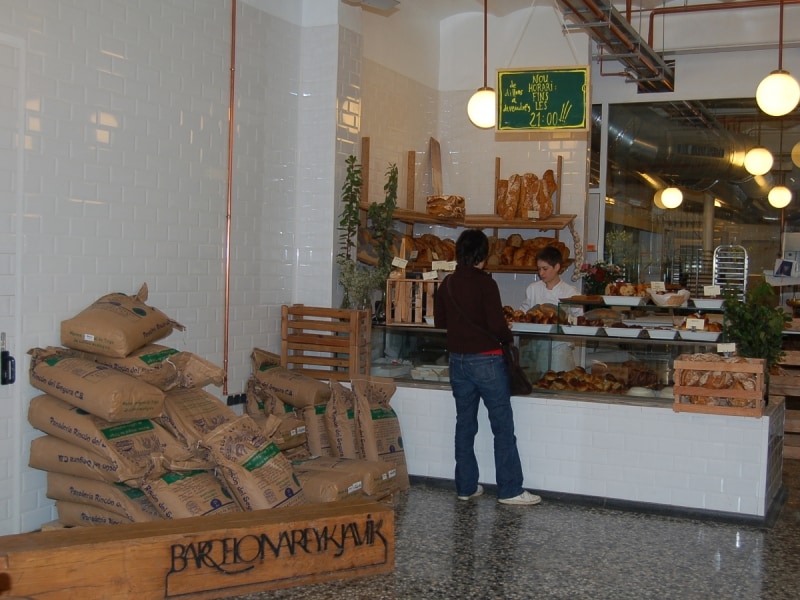 バルセロナレイキャビック