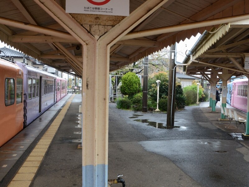 左が内部線、右が八王子線