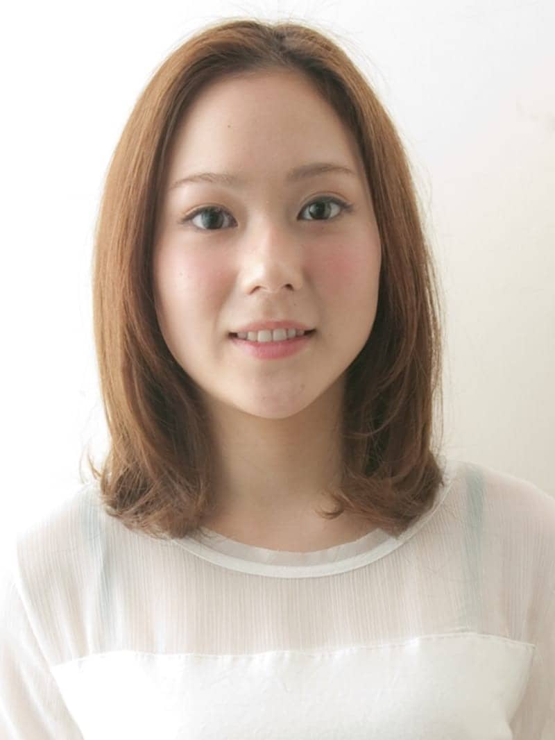 長め前髪のローレイヤースタイル