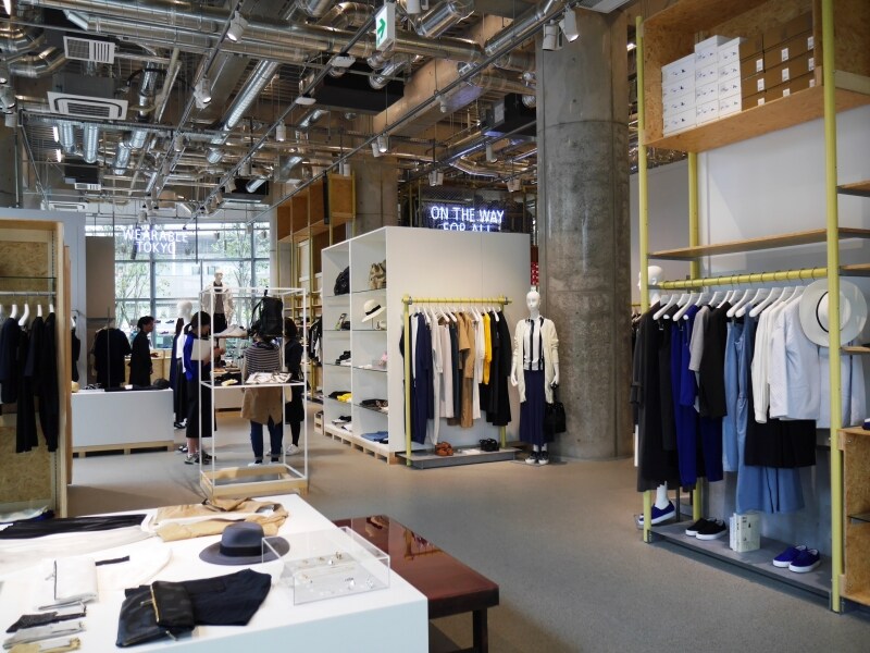 アンルートの店内