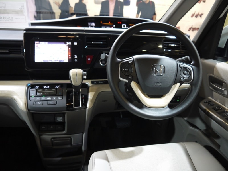 新型ステップワゴン