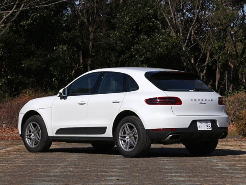 ポルシェマカン