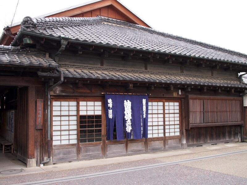 味噌の製造と田楽が味わえる喫茶もやっている