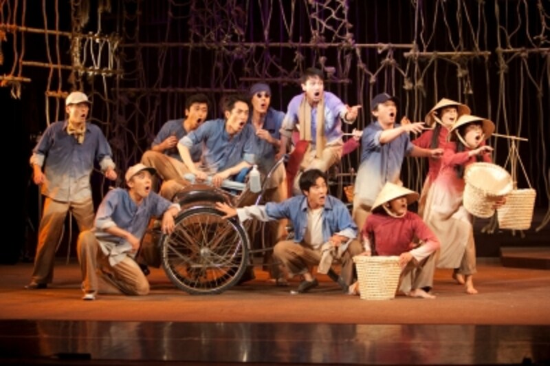 タン・ビエットの唄【撮影／鏡田伸幸】