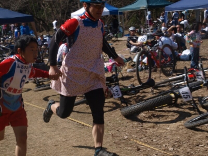 餃子を食べたら、最後はランニング