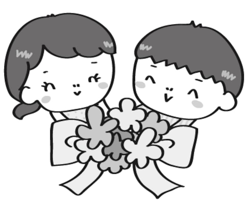 【白黒】お祝いの花束をもった子どもたちです。