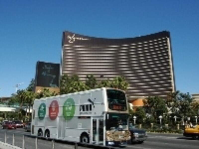 夜の観光バスの利用は必ず明るいバス停で乗車を