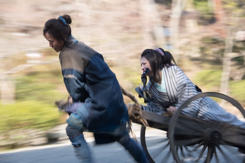 駆け込み女と駆け出し男