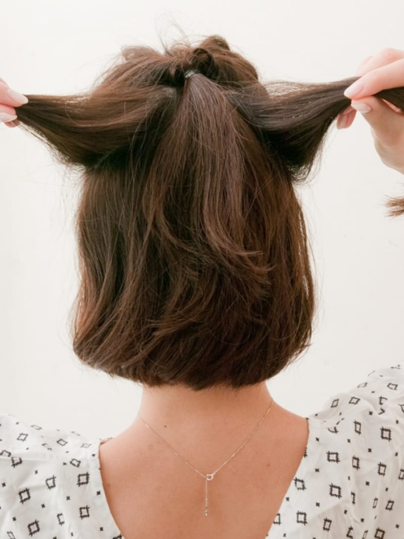 くるりんぱした毛束を触らないようにするのがコツ