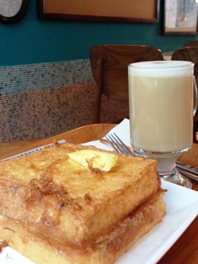 バターがたっぷりとのっていて濃厚なお味