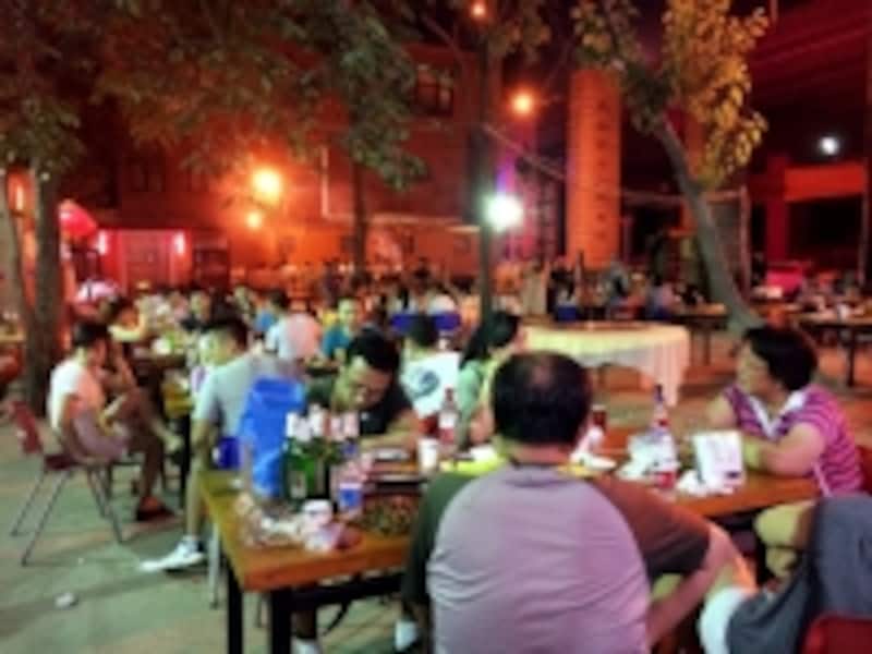 北京Ｂ級グルメレストラン「ビヤガーデン」