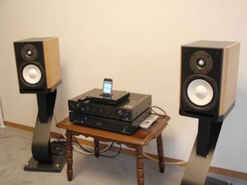 筆者鴻池宅でシステムを設置した様子。