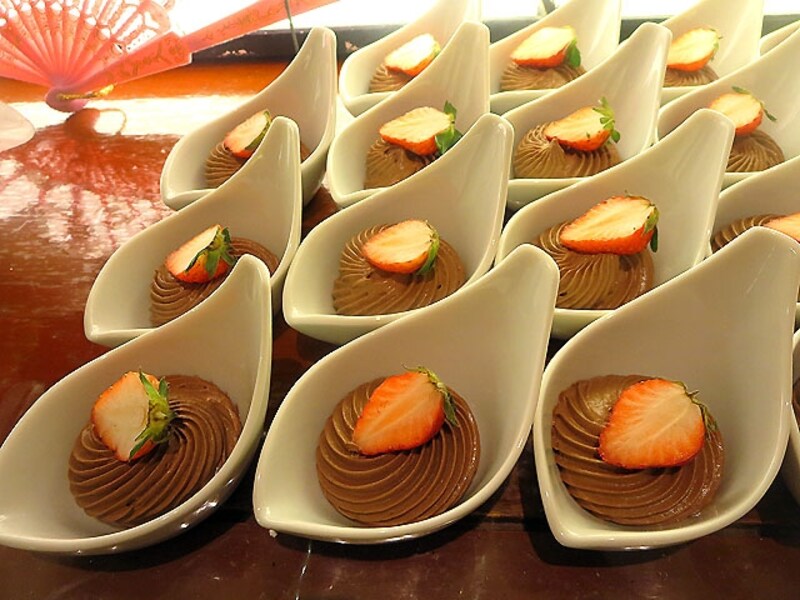 豆腐とミルクチョコレートのシュガーレスムース ライム添え