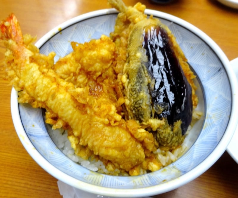 実にオーソドックスなビジュアルだ