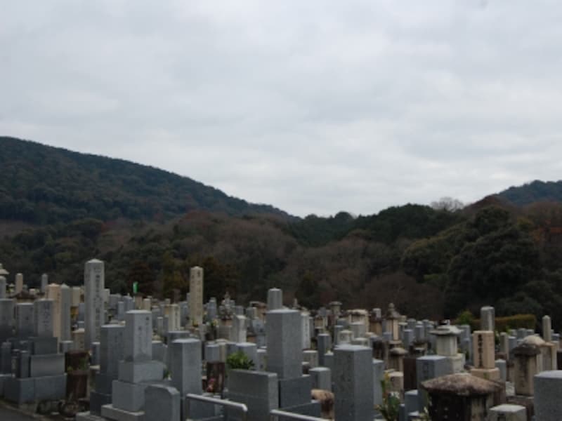 かつて風葬地だった鳥辺野