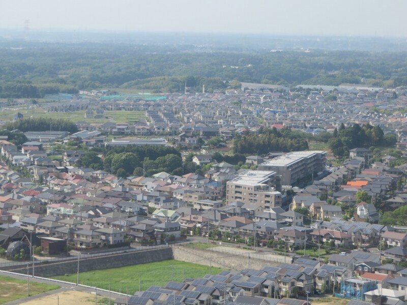 住宅地をタワーから見たところ