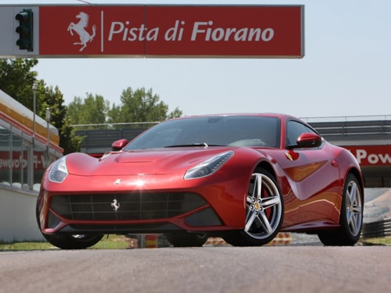 フェラーリF12ベルリネッタ