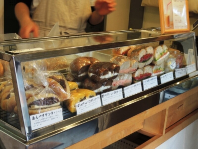 ランチにはサンドイッチもおすすめ