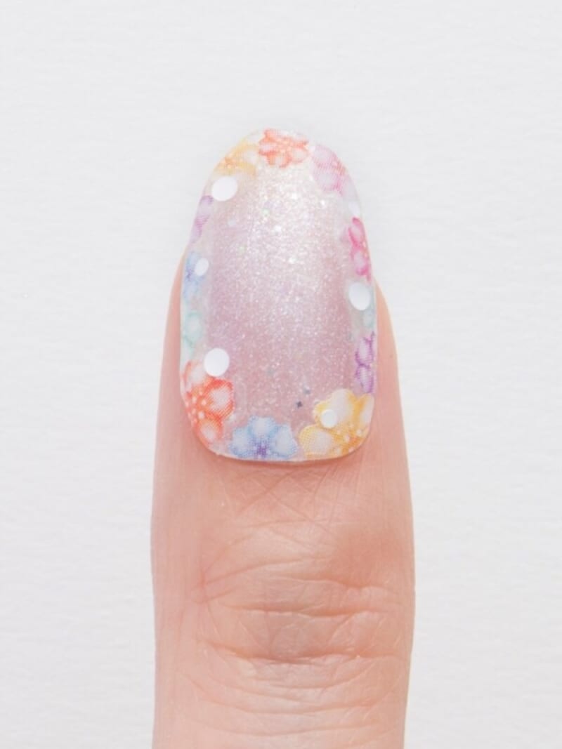 手軽&簡単にできるネイルシール