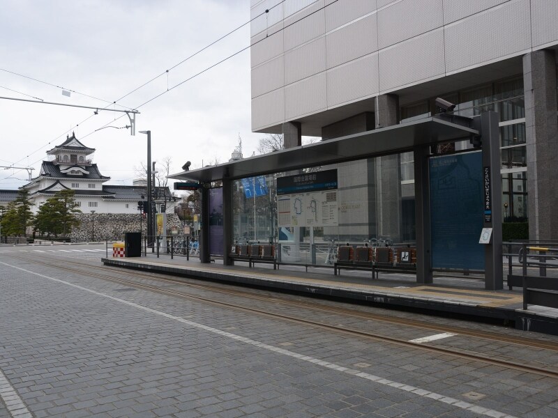 国際会議場前電停