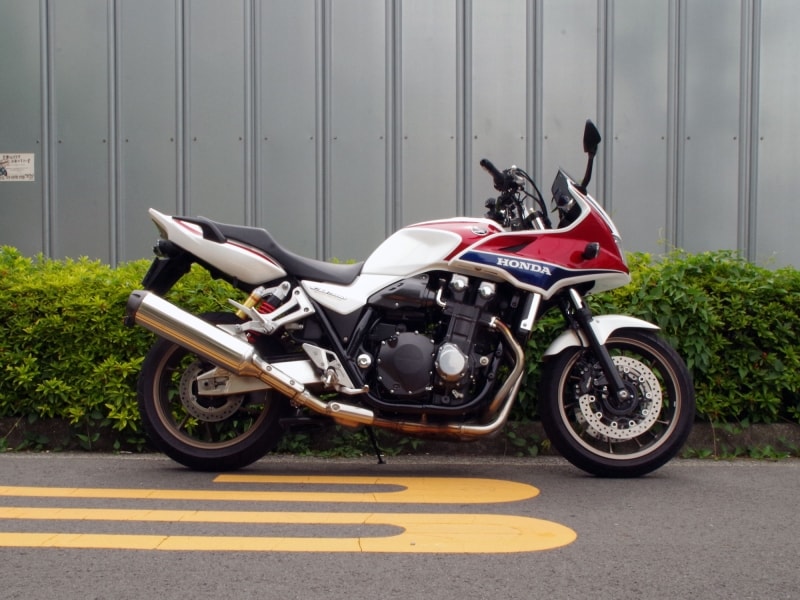 CB1300SB サイドビュー
