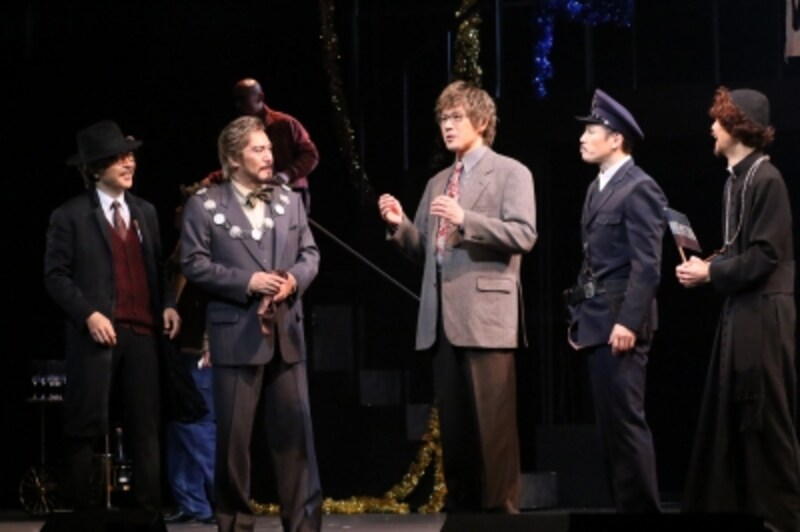 『貴婦人の訪問』写真提供：東宝演劇部