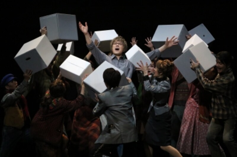 『貴婦人の訪問』写真提供：東宝演劇部