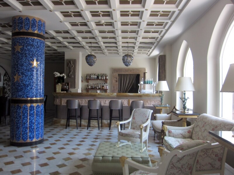 Hotel Manzi Bar