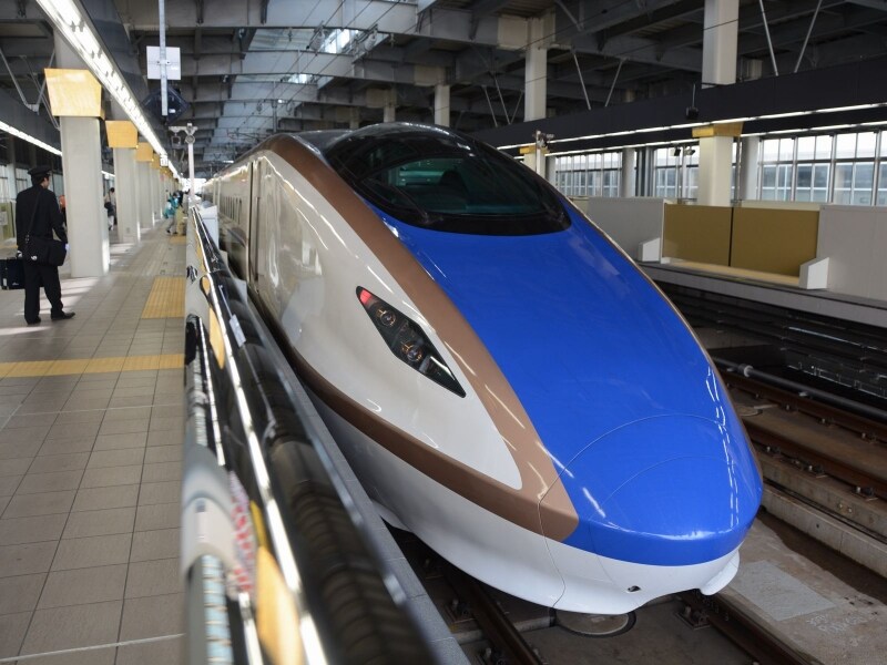 北陸新幹線