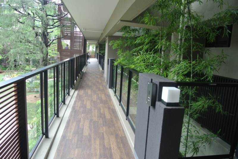 「THE KAHALAundefined小杉陣屋町」の住戸へのアプローチ