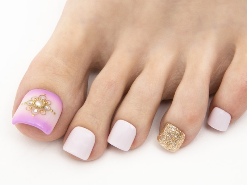 華やかなエスニックモチーフ