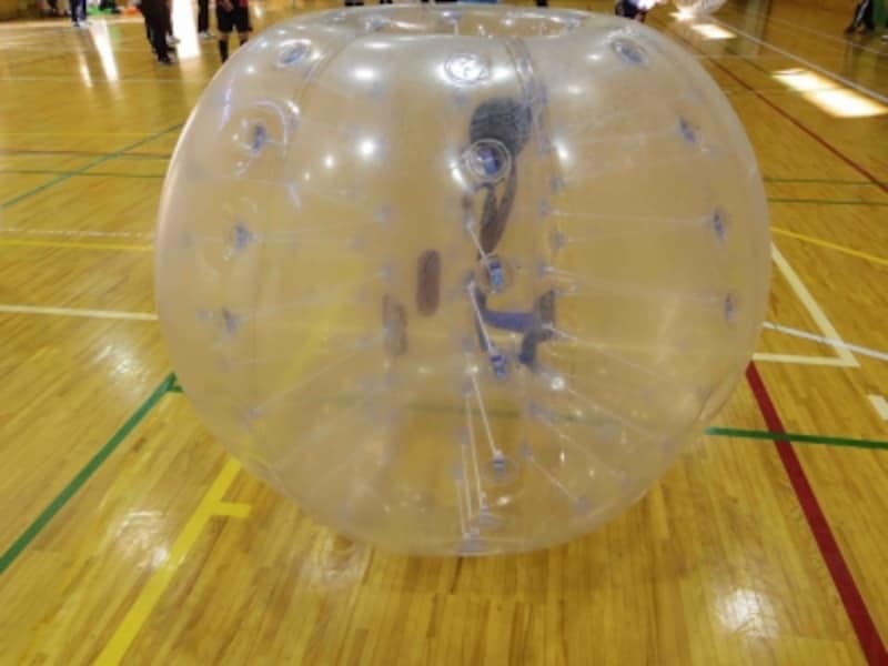 バブルボールの重さは13kg