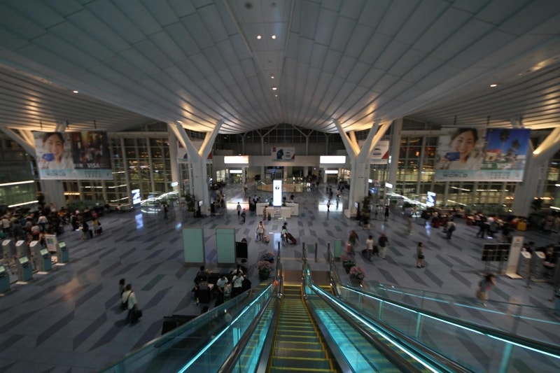 24時間体制で稼働する羽田空港・国際ターミナルへ