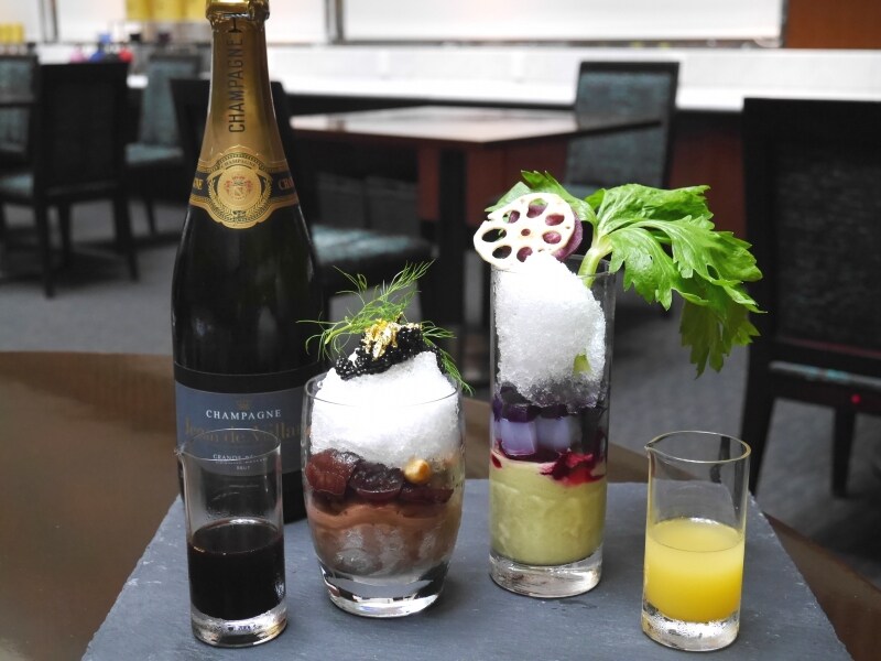 かき氷とシャンパン