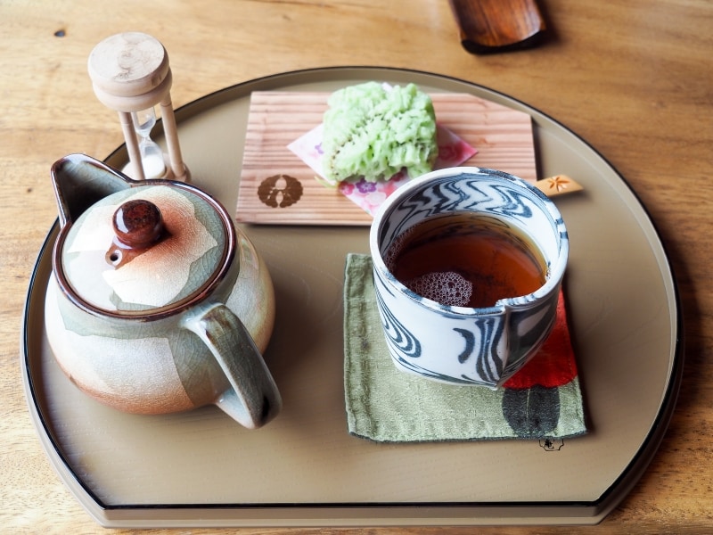 和菓子と加賀棒茶@cafe 素都