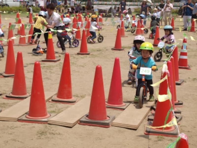 コース内に作られた障害物