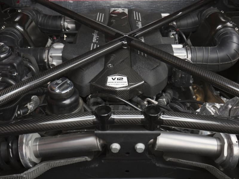 ランボルギーニアヴェンタドールSV