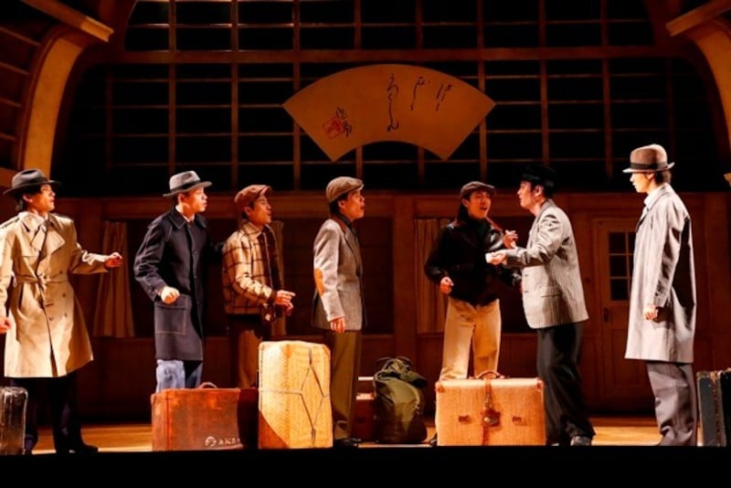 『宝塚BOYS』過去の公演より。写真提供:東宝演劇部