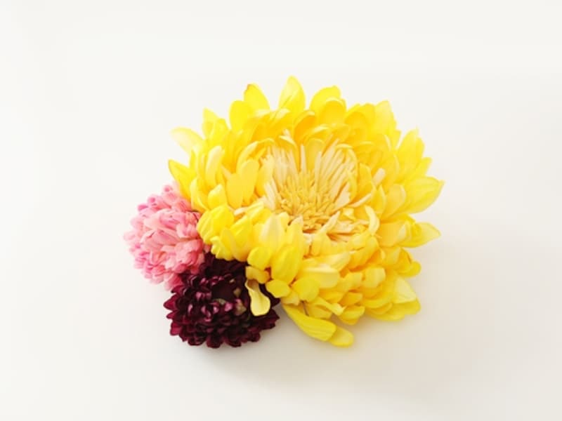 ビタミンイエローのコサージュコーム
