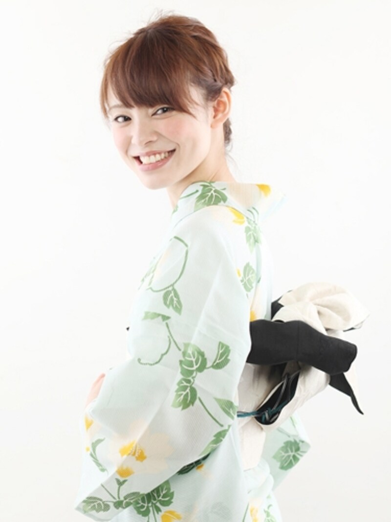 爽やかな淡いグリーンの浴衣